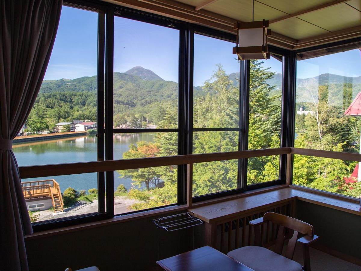 Hytter Lakeside Lodge Chino Exterior foto