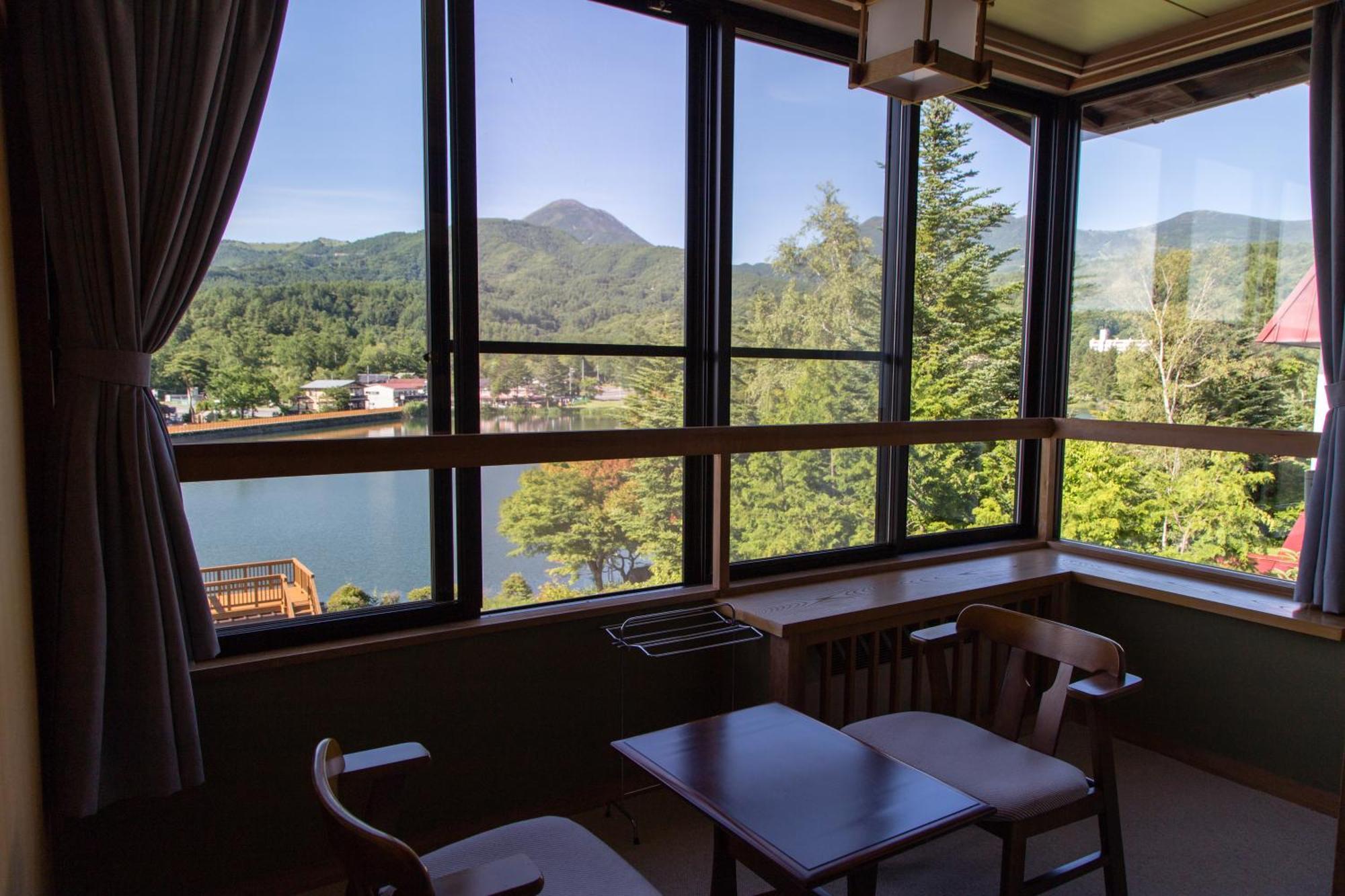Hytter Lakeside Lodge Chino Exterior foto